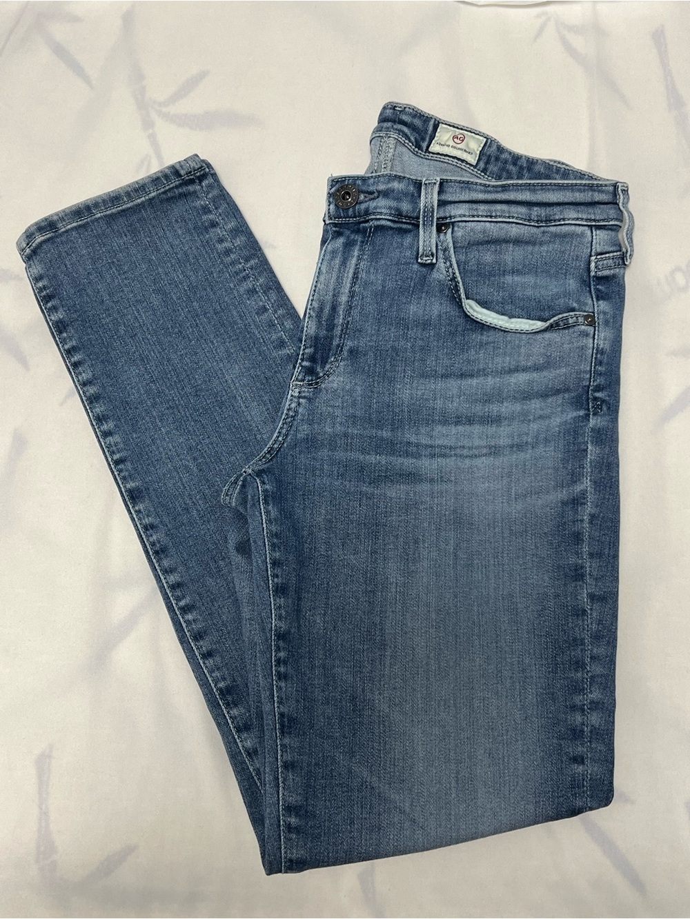 AG Prima Ankle Cigarette Leg Jeans Mid-rise blue denim- Size 29R